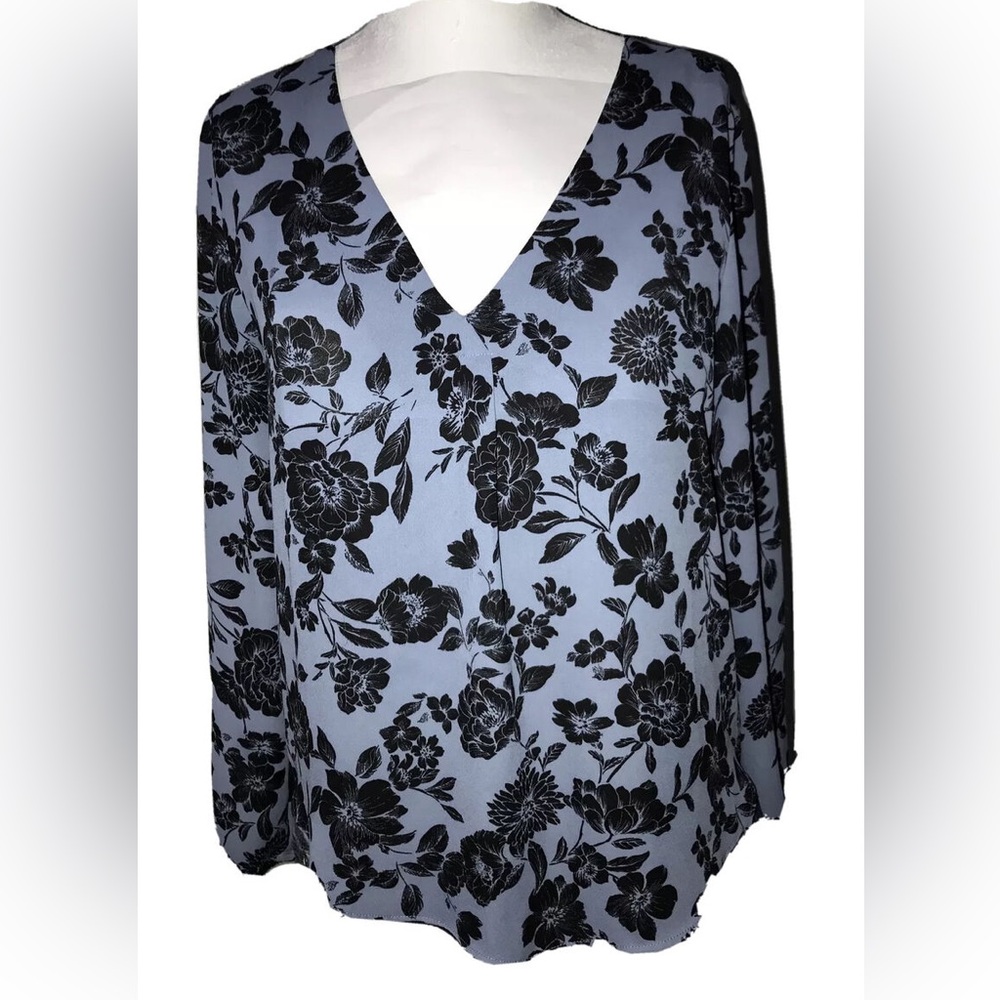 Forever 21 floral top